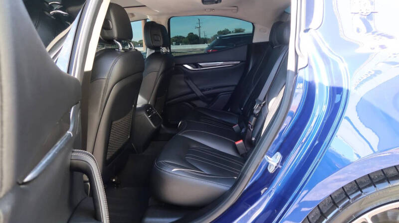 2017 Maserati Ghibli