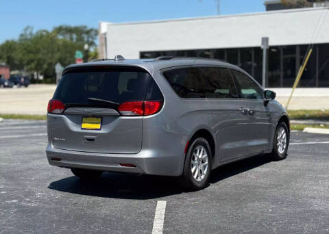 2017 Chrysler Pacifica Touring