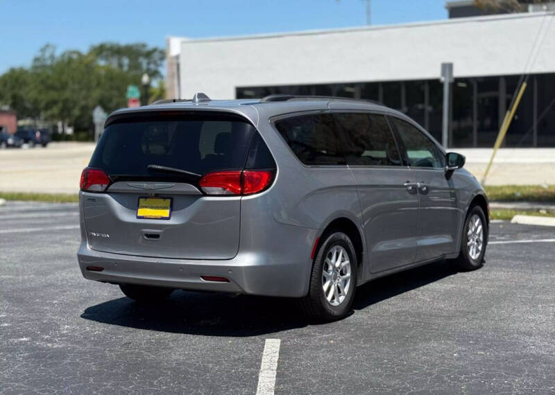 2017 Chrysler Pacifica Touring