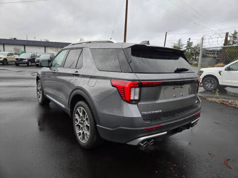 2025 Ford Explorer Platinum