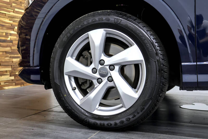 2020 Audi Q3 quattro Premium Plus 45 TFSI