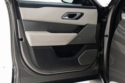 2019 Land Rover Range Rover Velar P250 R-Dynamic SE