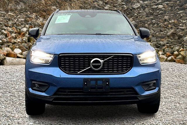 2021 Volvo XC40 T5 R-Design