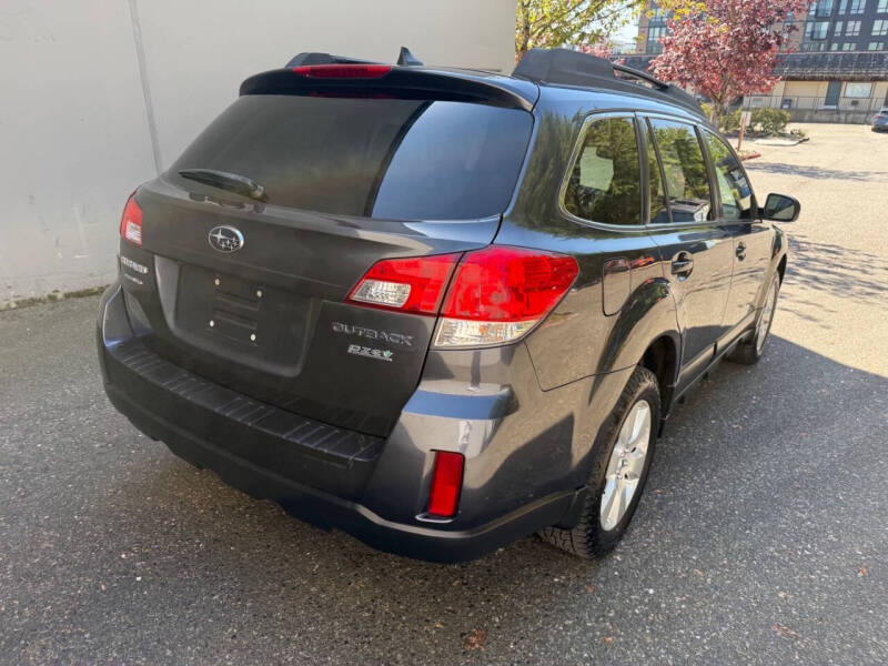 2012 Subaru Outback 2.5i Limited