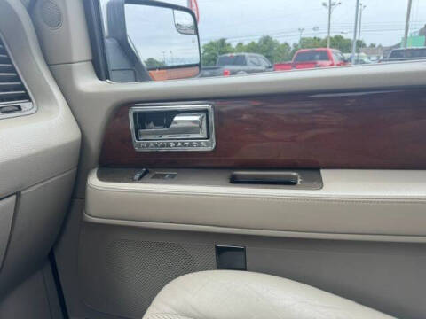 2013 Lincoln Navigator L