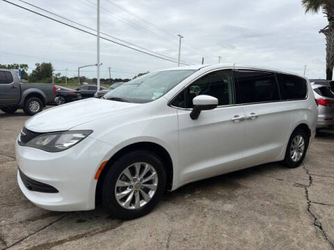 2017 Chrysler Pacifica Touring