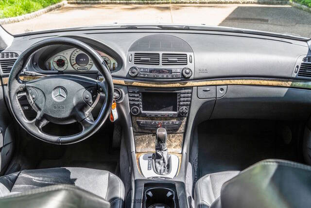 2005 Mercedes-Benz E-Class E 55 AMG