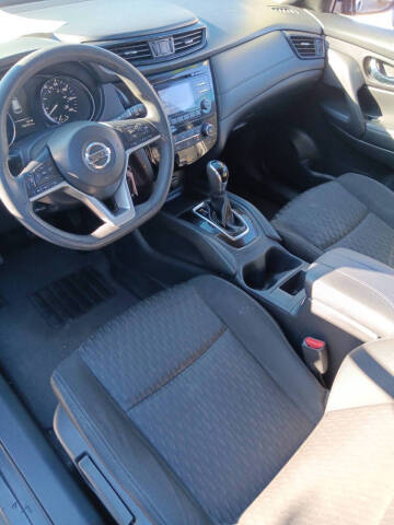 2017 Nissan Rogue S