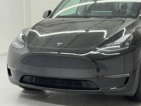 2025 Tesla Model Y Long Range