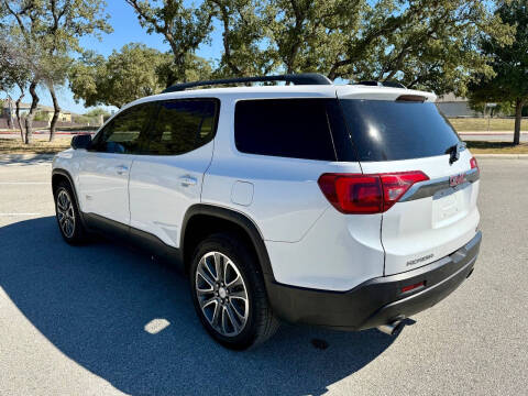 2017 GMC Acadia SLT-1
