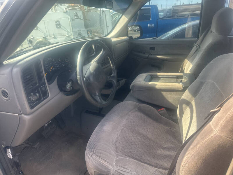 2000 Chevrolet Silverado 1500 LS