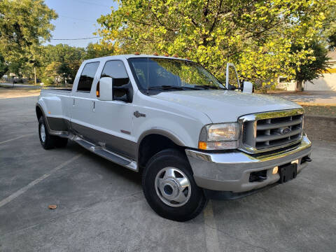 2004 Ford F-350 Super Duty for sale at M & A Motors LLC in Marietta GA