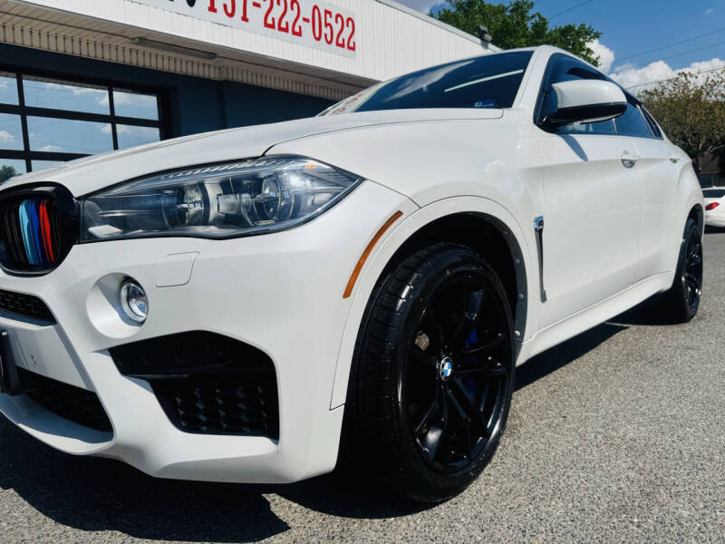 2015 BMW X6 M