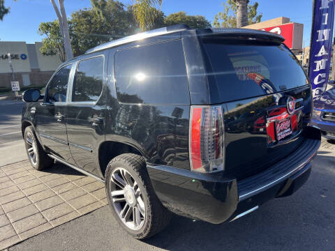 2012 Cadillac Escalade Premium
