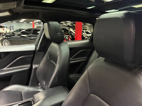 2020 Jaguar F-PACE 25t Premium