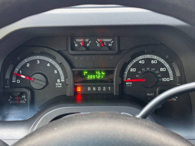 2010 Ford E-Series E-350 SD