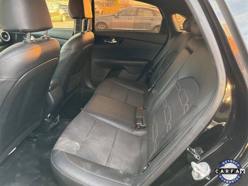 2021 Kia Forte GT Line