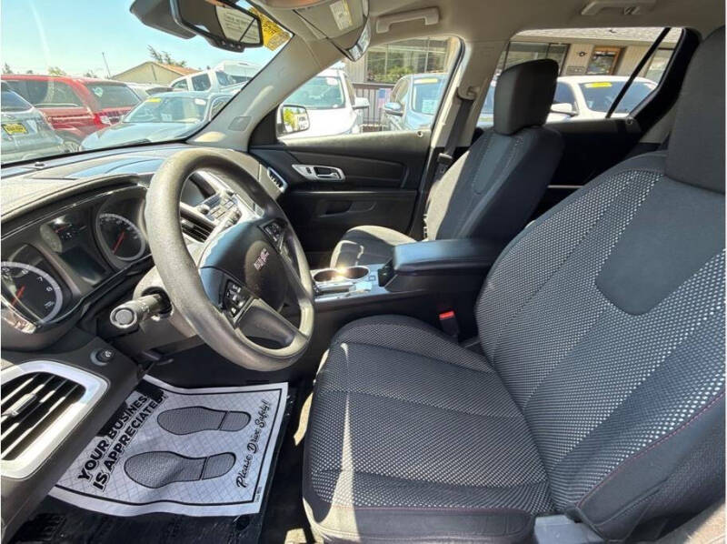 2017 GMC Terrain SLE-1