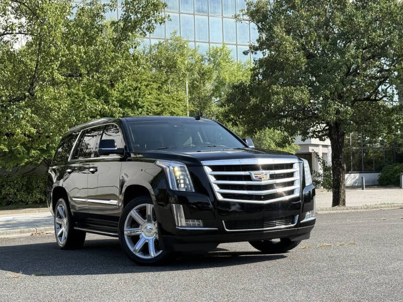 2017 Cadillac Escalade Luxury