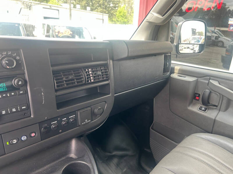 2018 Chevrolet Express 2500