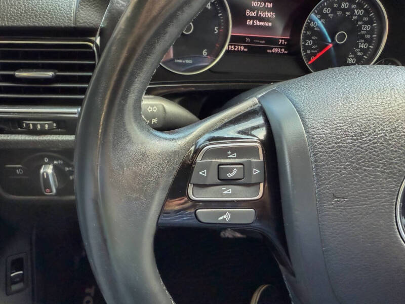 2013 Volkswagen Touareg TDI Sport