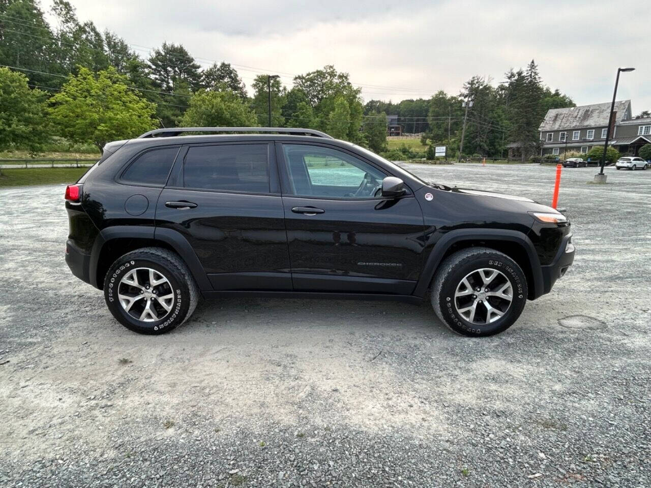 2015 Jeep Cherokee for sale at Metro Mike Trading & Cycles in Menands, NY