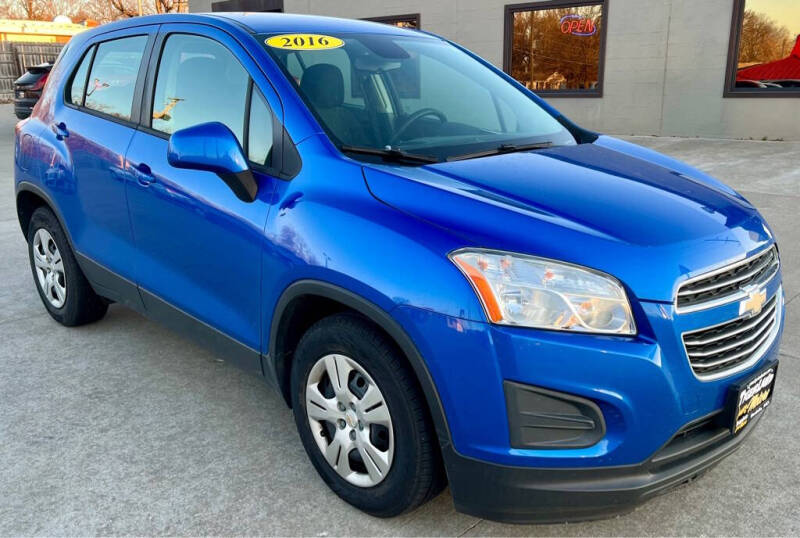 2016 Chevrolet Trax LS's photo