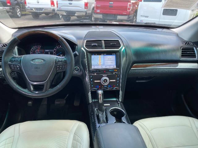 2017 Ford Explorer Platinum