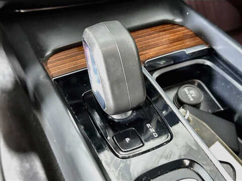 2023 Volvo XC60 B5 Plus Dark Theme