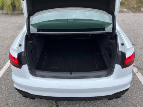 2023 Audi S4 3.0T quattro Premium Plus