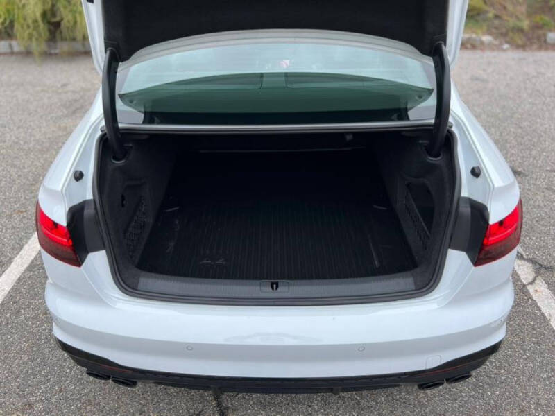 2023 Audi S4 3.0T quattro Premium Plus