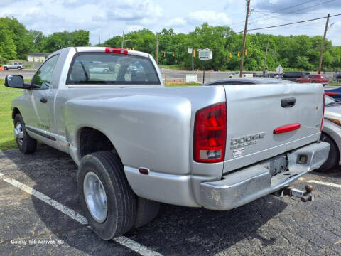 2004 Dodge Ram 3500 SLT
