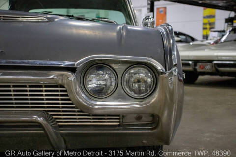 1961 Ford Thunderbird
