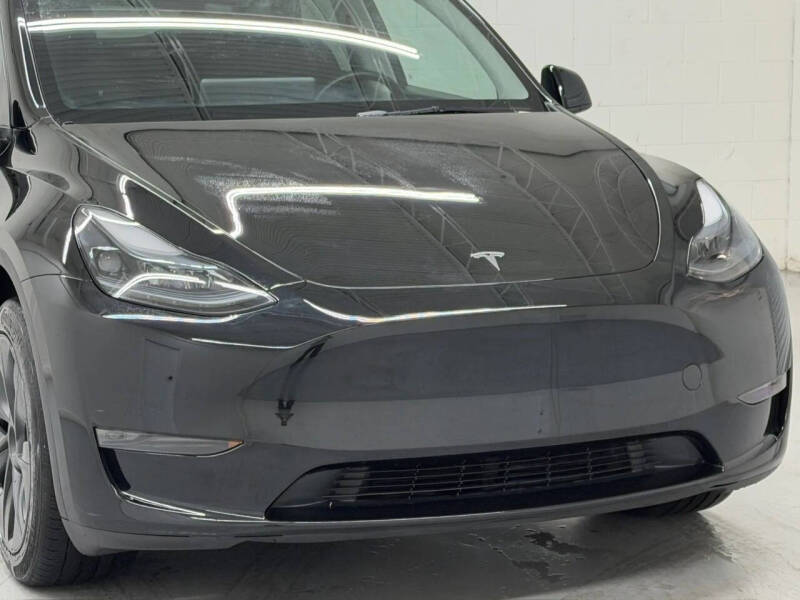 2025 Tesla Model Y Long Range