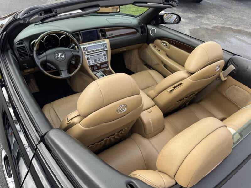 2006 Lexus SC 430