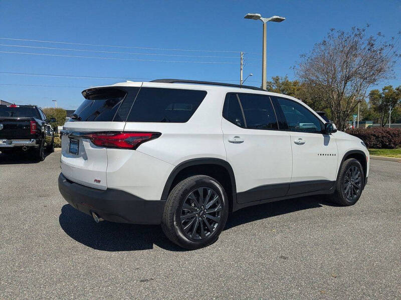 2023 Chevrolet Traverse RS