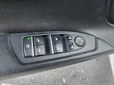 2012 BMW 7 Series 740i