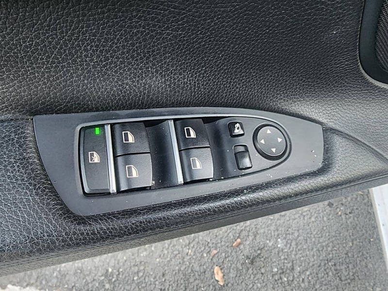 2012 BMW 7 Series 740i