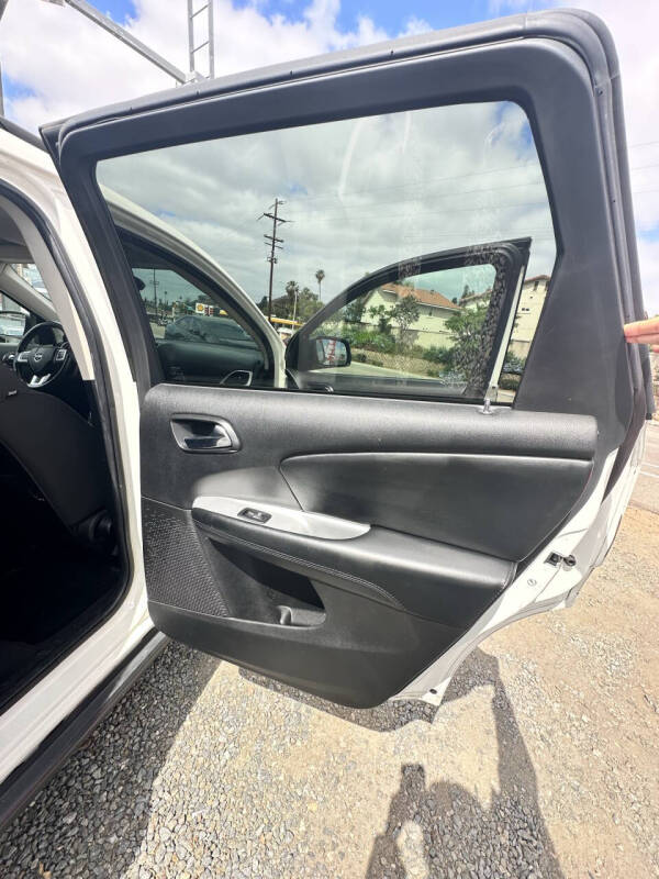 2019 Dodge Journey SE
