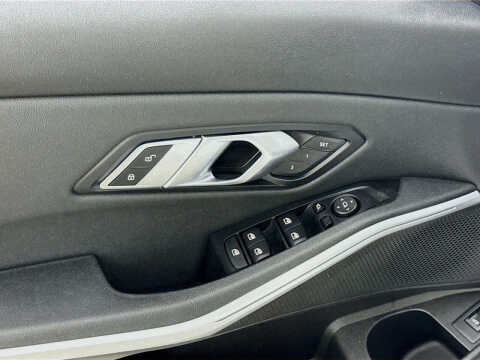 2020 BMW 3 Series 330i xDrive
