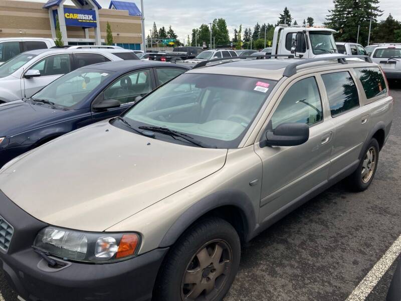 2004 Volvo XC70 for sale at Blue Line Auto Group in Portland OR