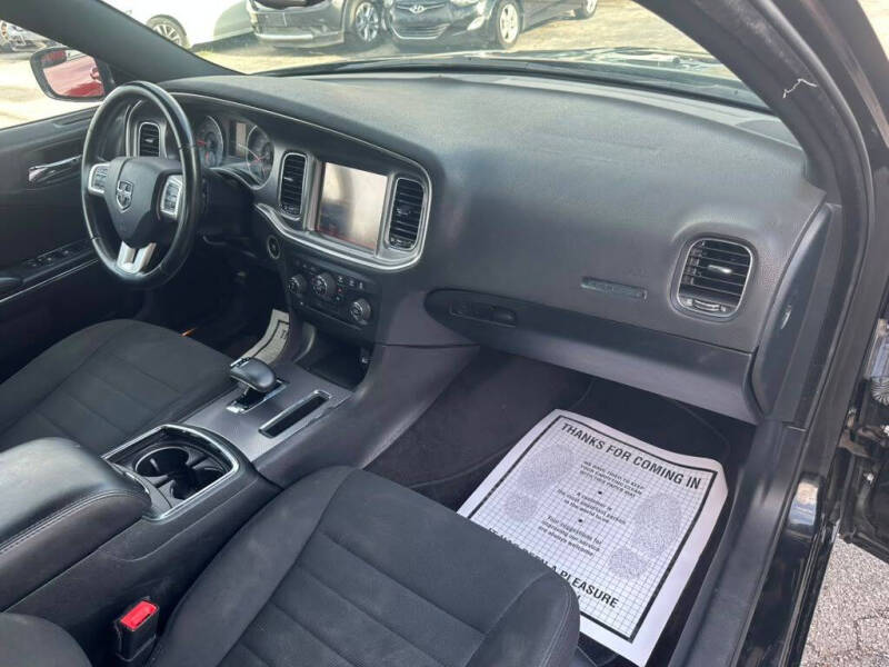 2014 Dodge Charger SXT