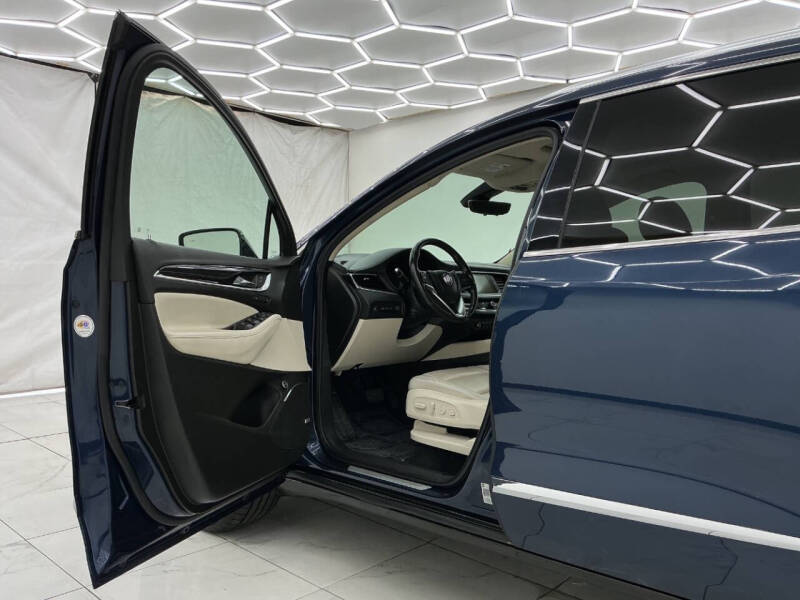 2022 Buick Enclave Premium