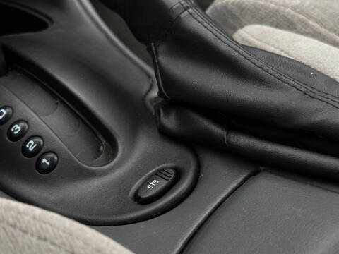 2001 Oldsmobile Alero GL