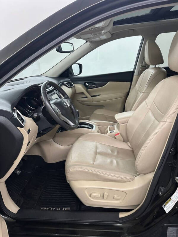 2016 Nissan Rogue SL