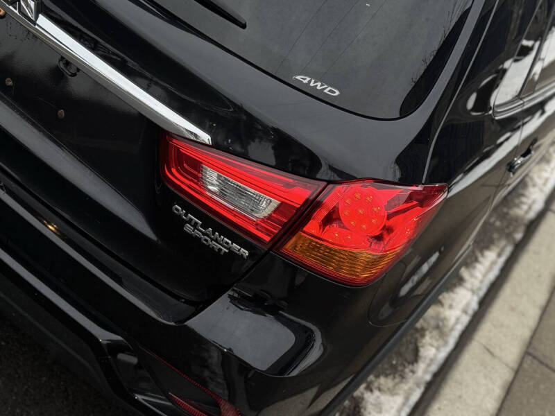 2018 Mitsubishi Outlander Sport ES