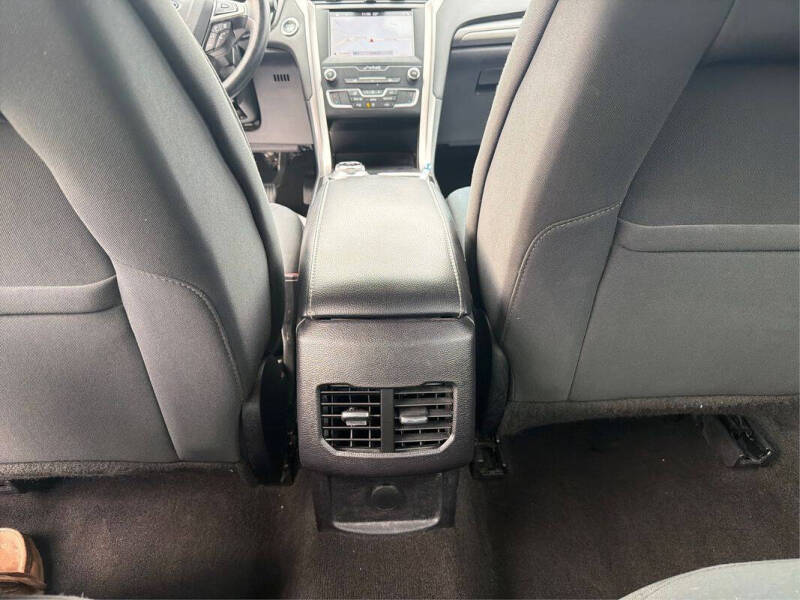 2019 Ford Fusion Hybrid SE