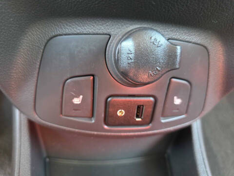 2013 Chevrolet Spark 2LT Auto