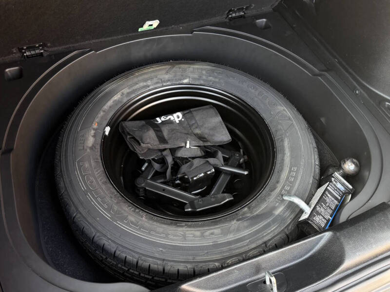 2018 Jeep Cherokee Latitude Plus