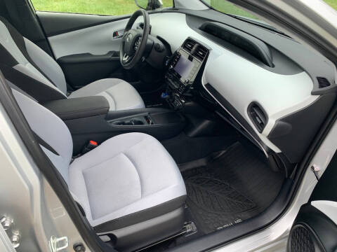 2020 Toyota Prius LE AWD-e